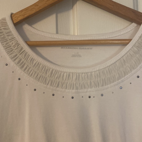 Embellished top - Picture 2 of 2